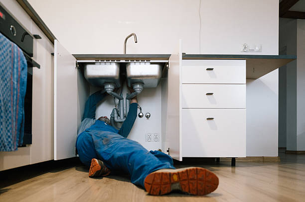 Professional Emergency Plumber technician working in Bainbridge, OH